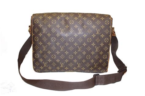 authentic Louis Vuitton Messenger bag